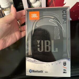New JBL CLIP 4